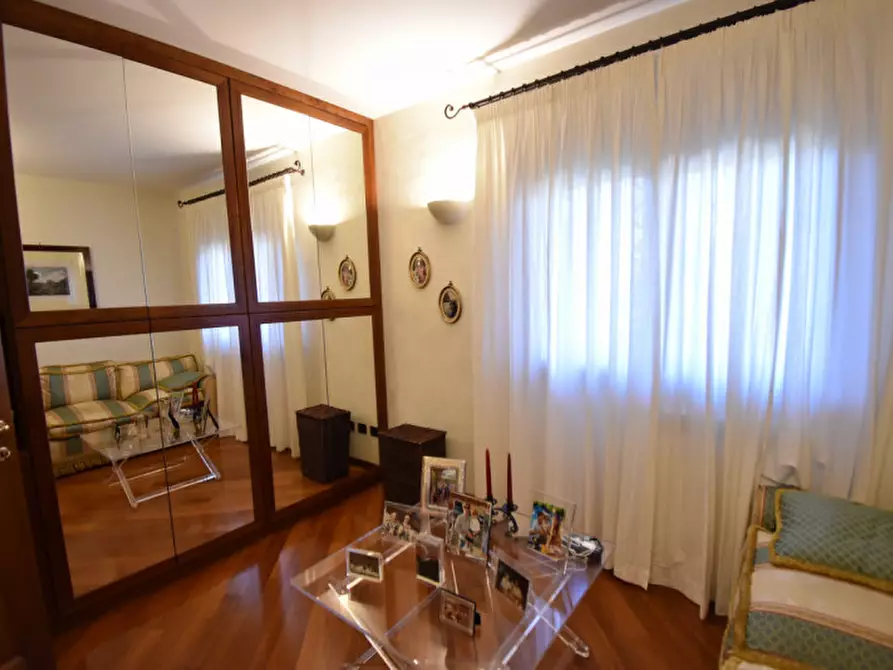 Immagine 33 di Casa quadrifamiliare in vendita  in Via Giulio Pittarelli a Roma