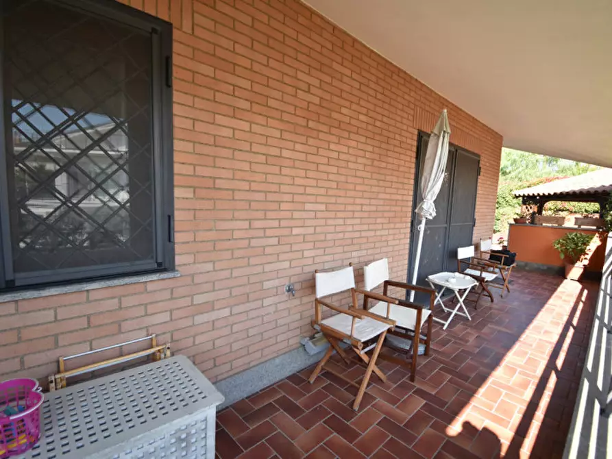 Immagine 53 di Casa quadrifamiliare in vendita  in Via Giulio Pittarelli a Roma