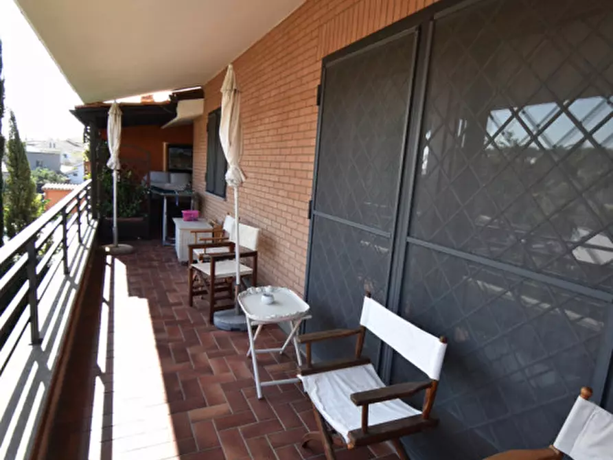 Immagine 55 di Casa quadrifamiliare in vendita  in Via Giulio Pittarelli a Roma