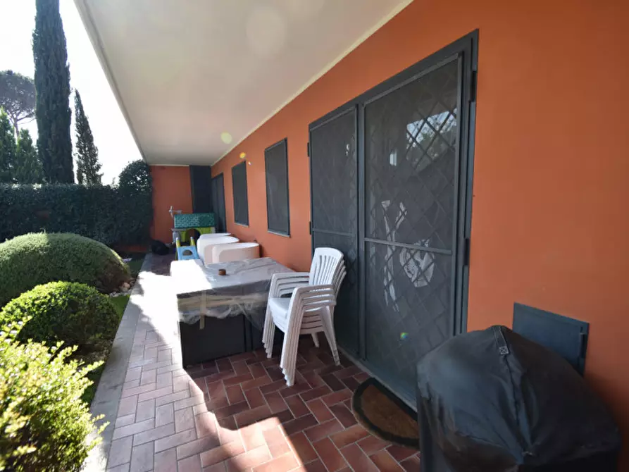 Immagine 59 di Casa quadrifamiliare in vendita  in Via Giulio Pittarelli a Roma