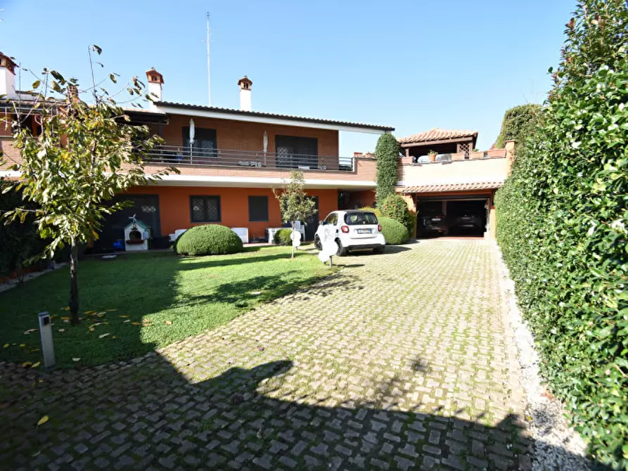 Immagine 63 di Casa quadrifamiliare in vendita  in Via Giulio Pittarelli a Roma
