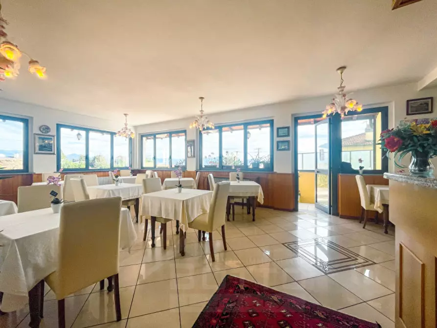 Immagine 6 di Hotel in vendita  in via cavalier Giovanni Rossi 10 a Stresa