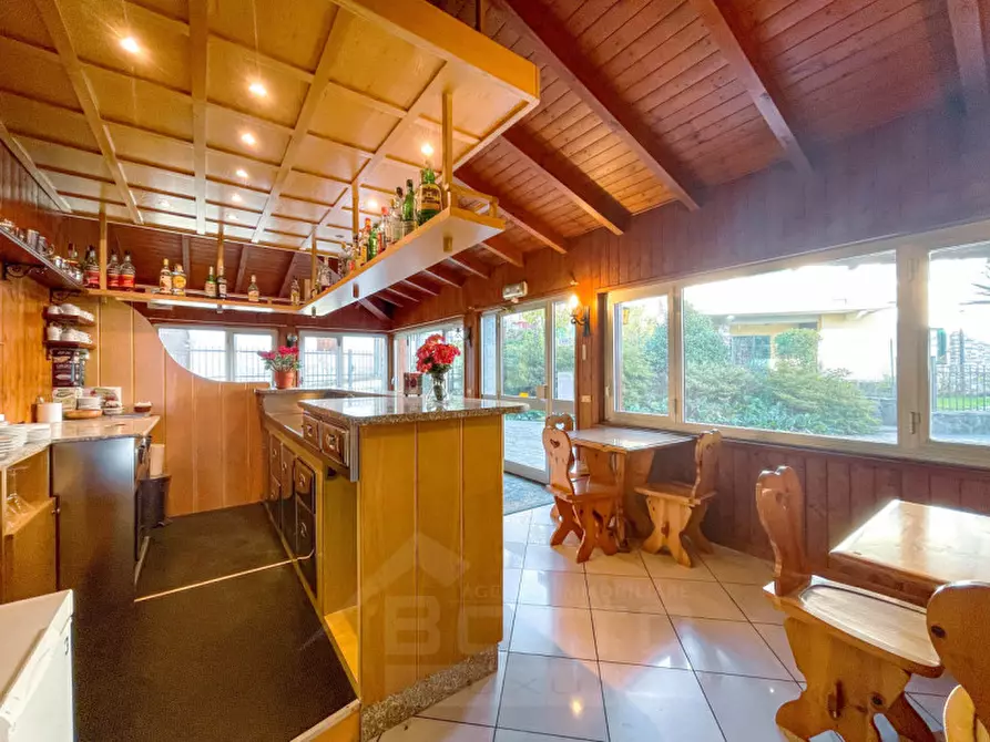 Immagine 11 di Hotel in vendita  in via cavalier Giovanni Rossi 10 a Stresa