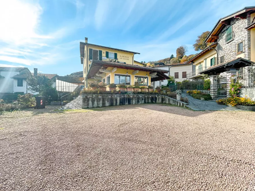 Immagine 43 di Hotel in vendita  in via cavalier Giovanni Rossi 10 a Stresa