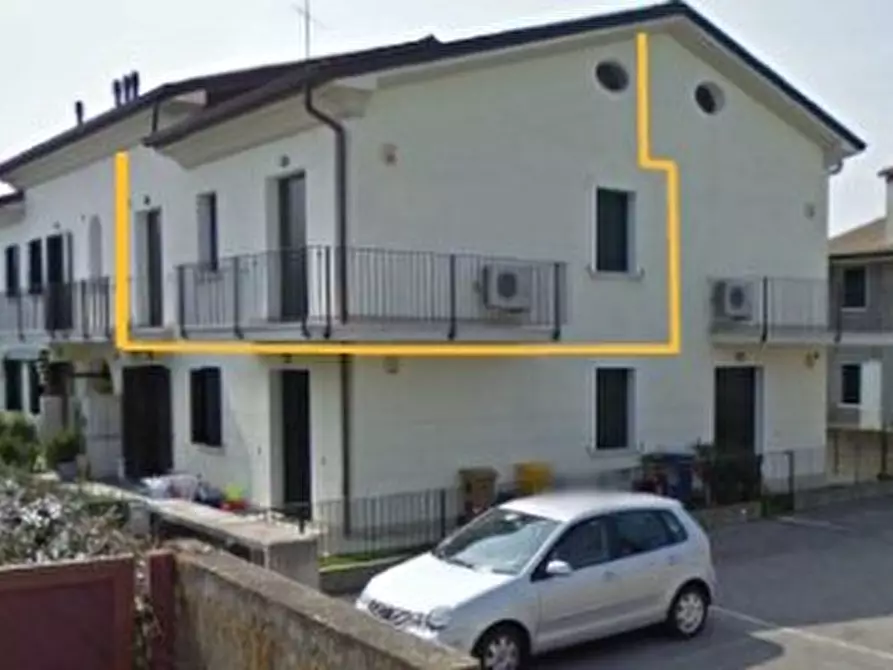 Immagine 1 di Appartamento in vendita  in Via Montagnera, 7 a Paese