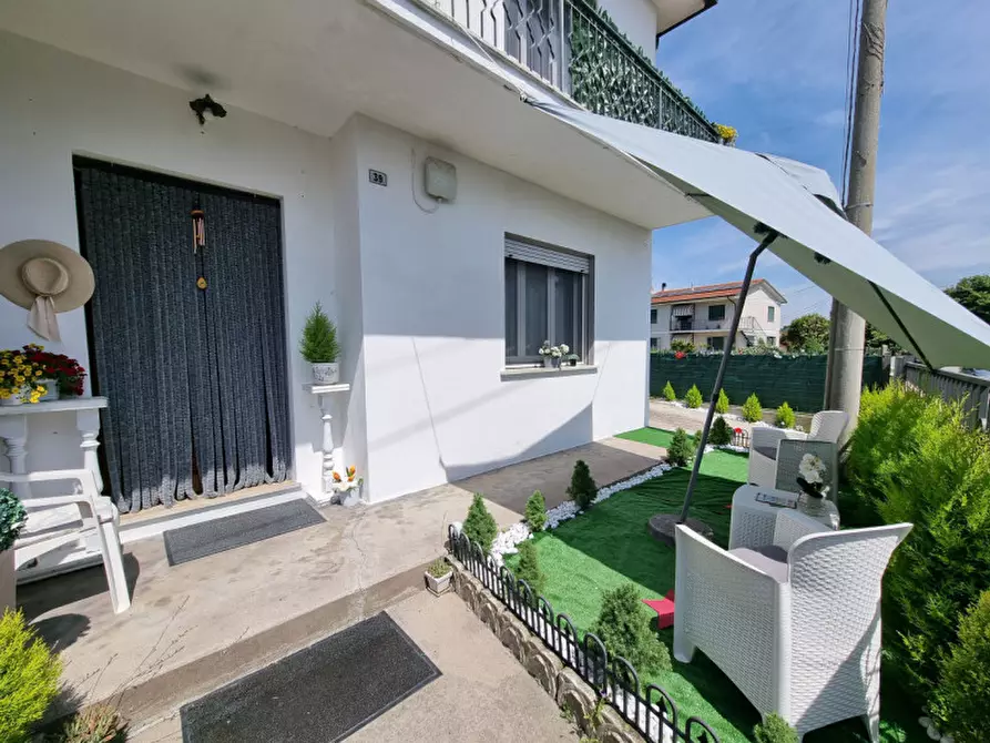 Immagine 3 di Casa bifamiliare in vendita  in via chiesa di bresega a Ponso