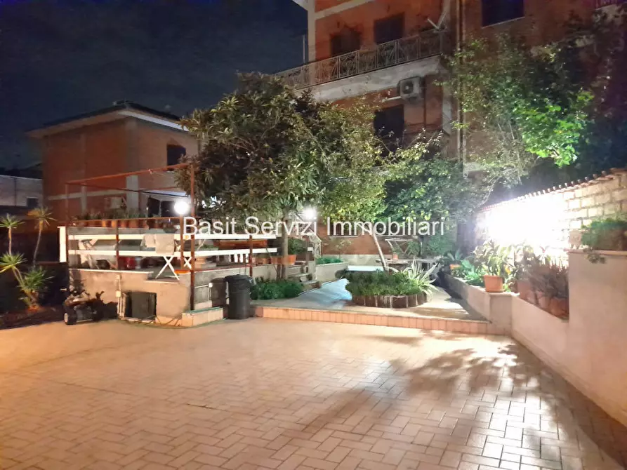 Immagine 27 di Appartamento in vendita  in via della pisana a Roma