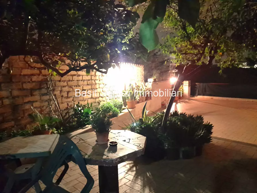 Immagine 30 di Appartamento in vendita  in via della pisana a Roma