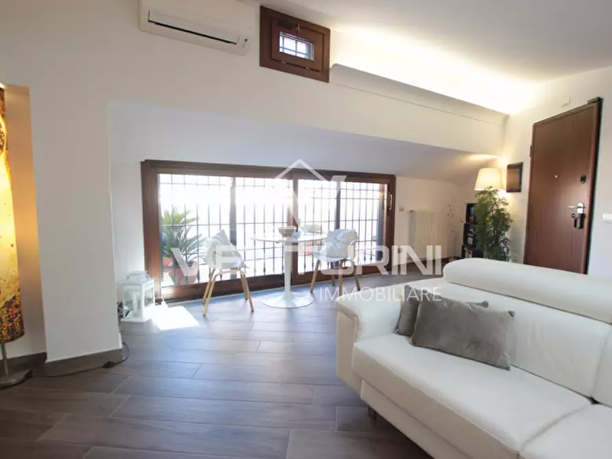 Immagine 2 di Appartamento in vendita  in Via Lombardia, 65 a Aprilia