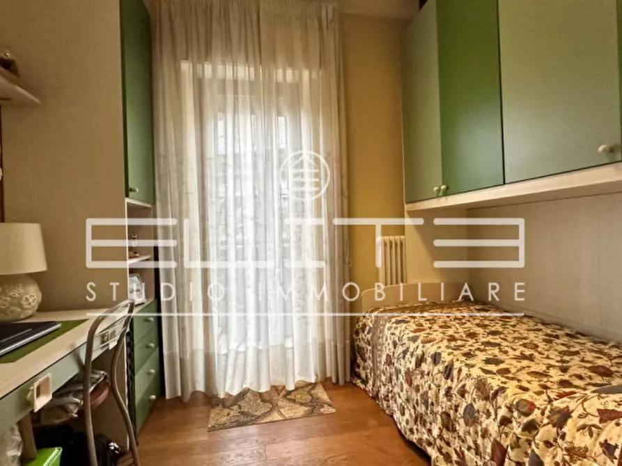 Immagine 8 di Appartamento in vendita  a Ancona