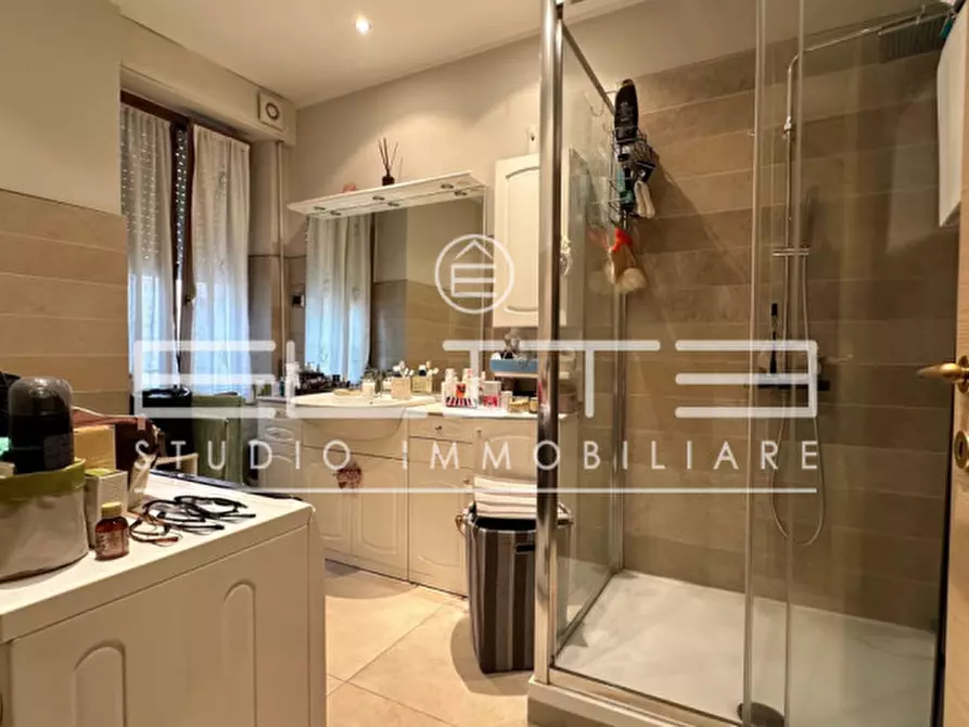 Immagine 9 di Appartamento in vendita  a Ancona