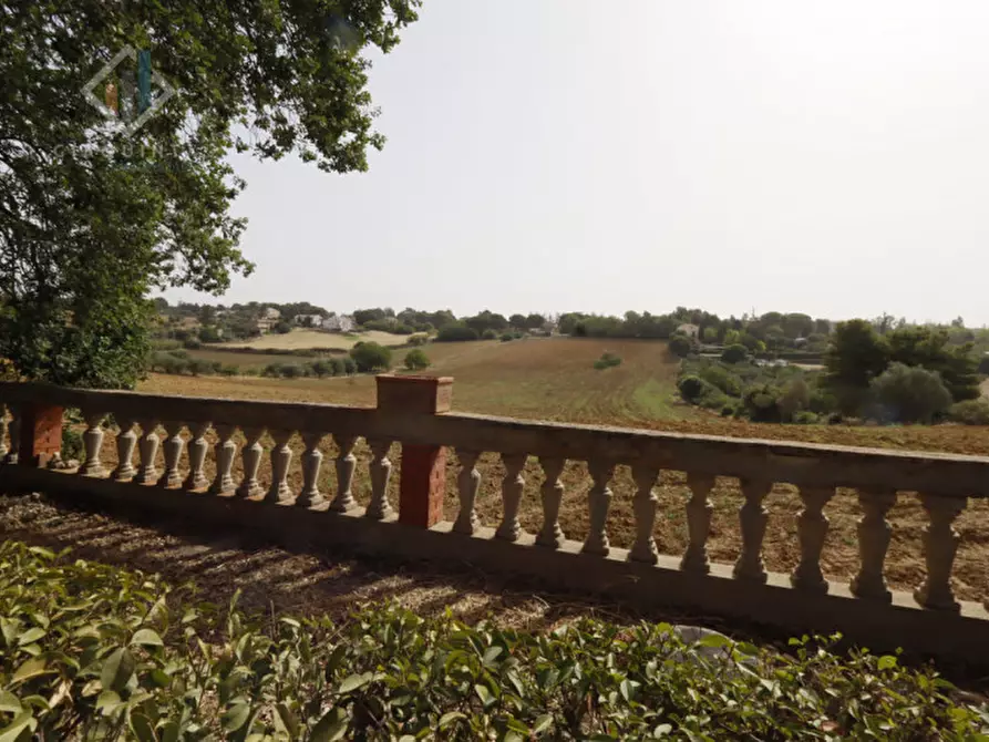 Immagine 23 di Villa in vendita  in via Salvatore Carnevale n.12 a Caltagirone