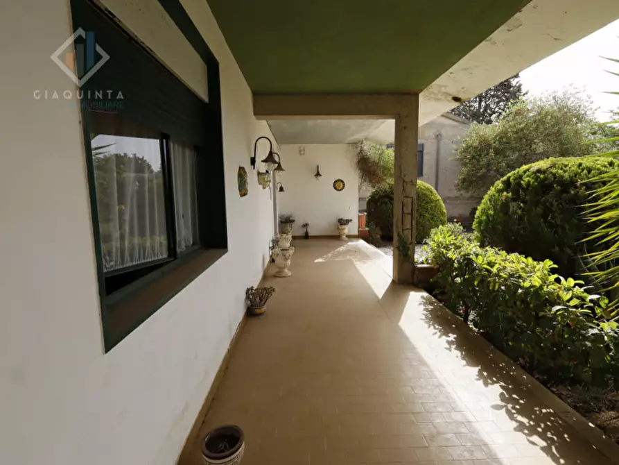 Immagine 32 di Villa in vendita  in via Salvatore Carnevale n.12 a Caltagirone