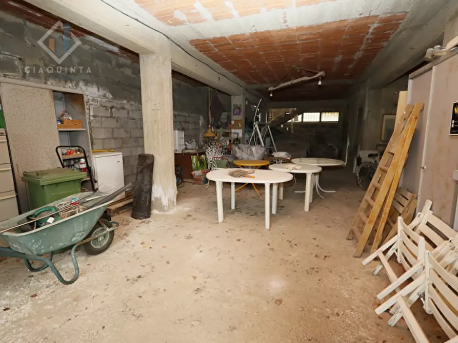 Immagine 42 di Villa in vendita  in via Salvatore Carnevale n.12 a Caltagirone