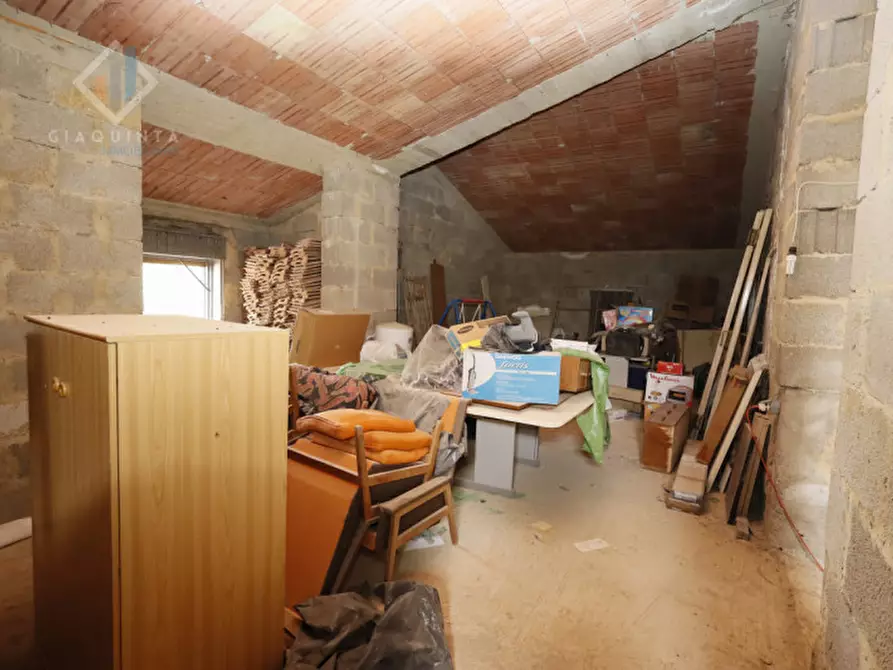 Immagine 43 di Villa in vendita  in via Salvatore Carnevale n.12 a Caltagirone