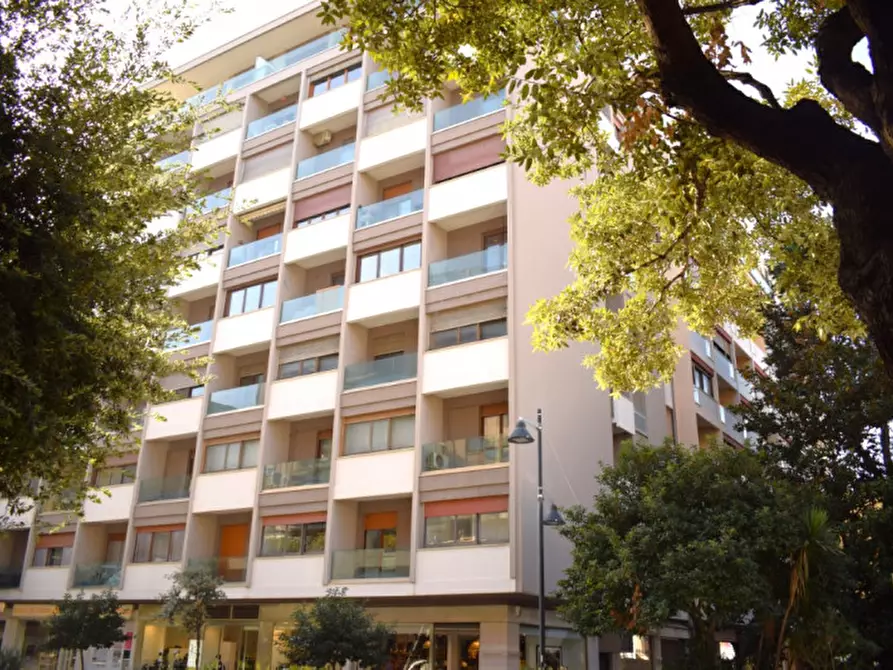 Immagine 3 di Appartamento in vendita  in VIA TRENTO a Pescara