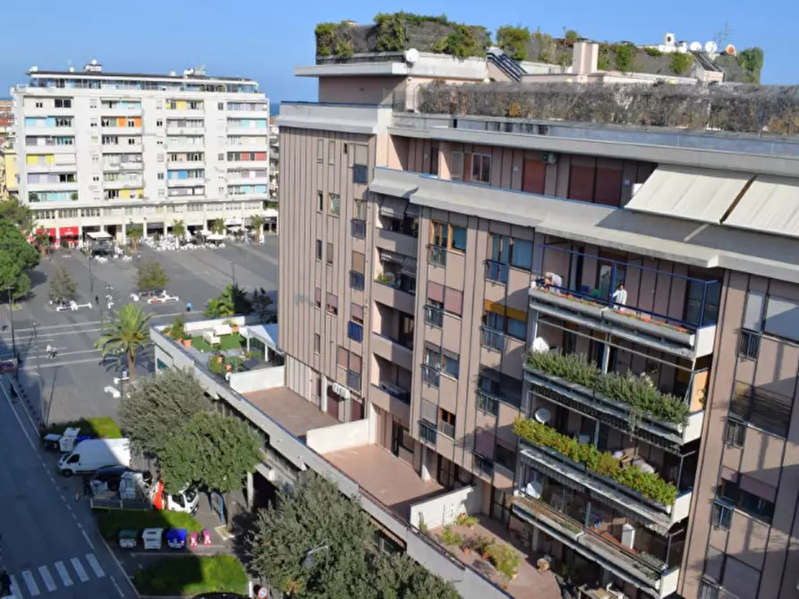 Immagine 12 di Appartamento in vendita  in VIA TRENTO a Pescara