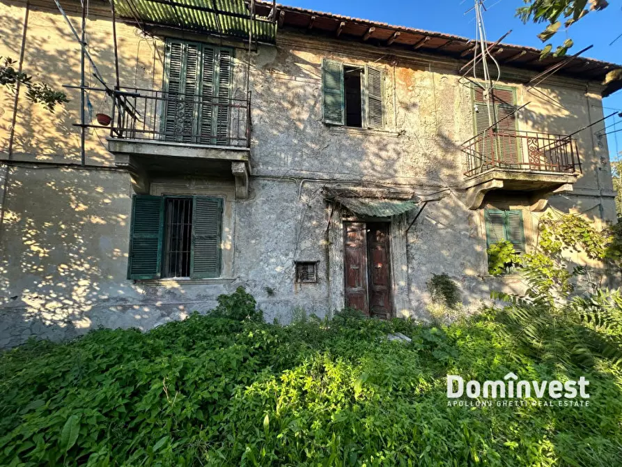 Immagine 1 di Palazzo in vendita  in Via di Pietralata a Roma