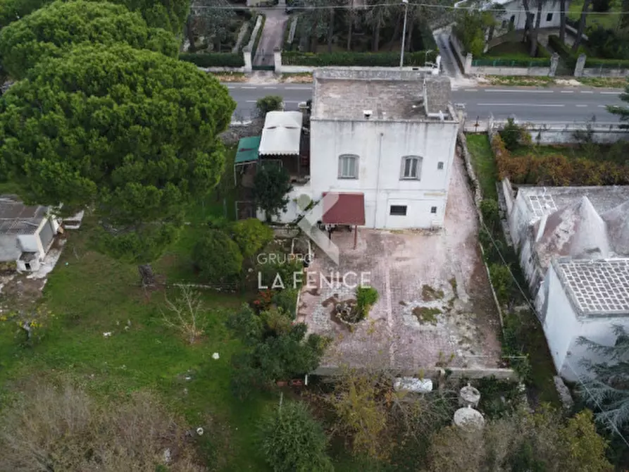 Immagine 9 di Villa in vendita  in ss172 a Martina Franca