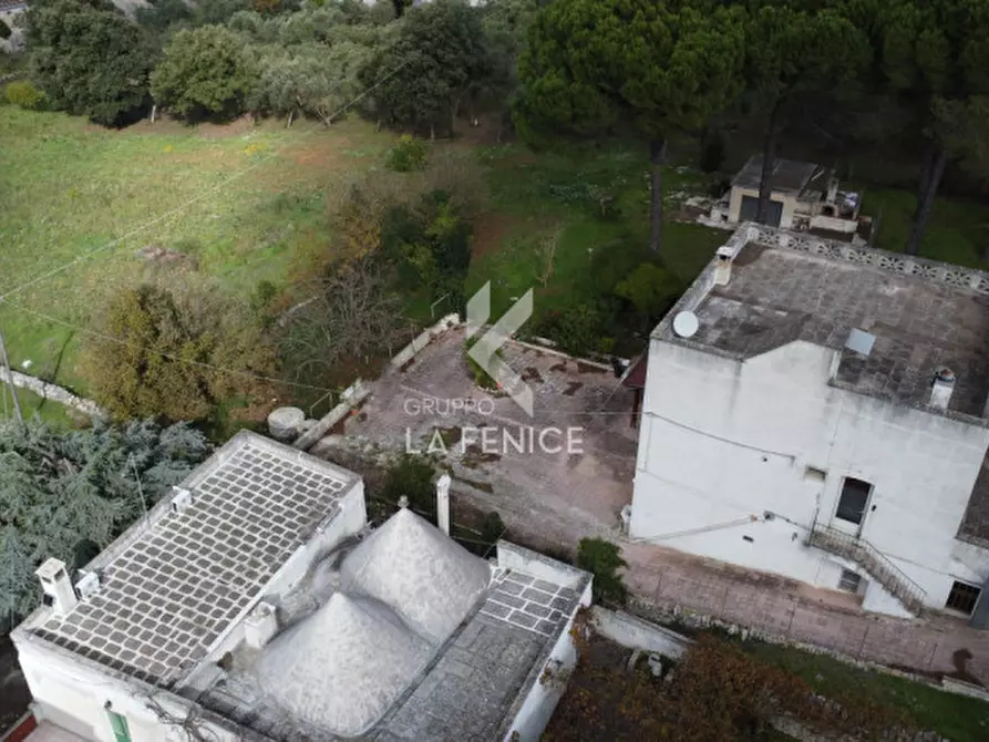 Immagine 11 di Villa in vendita  in ss172 a Martina Franca