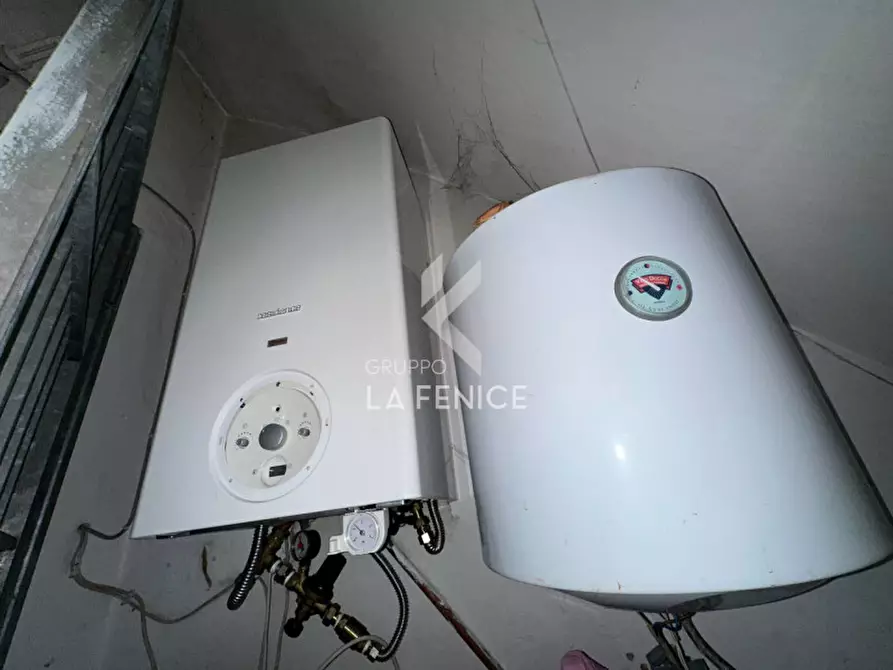 Immagine 29 di Villa in vendita  in ss172 a Martina Franca