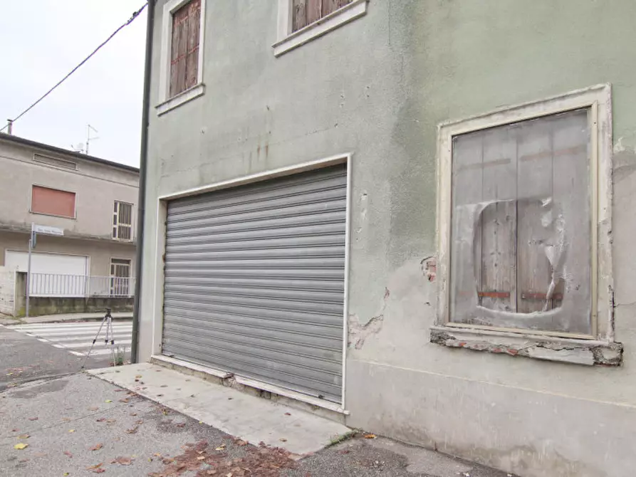 Immagine 8 di Casa indipendente in vendita  a Arcole