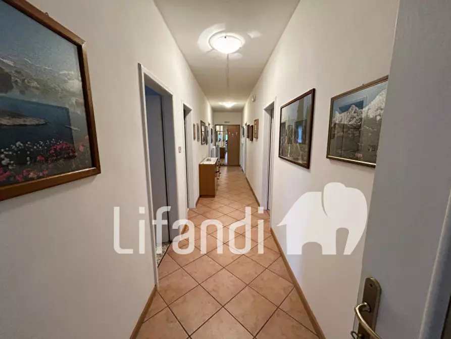 Immagine 2 di Casa indipendente in vendita  a Predaia