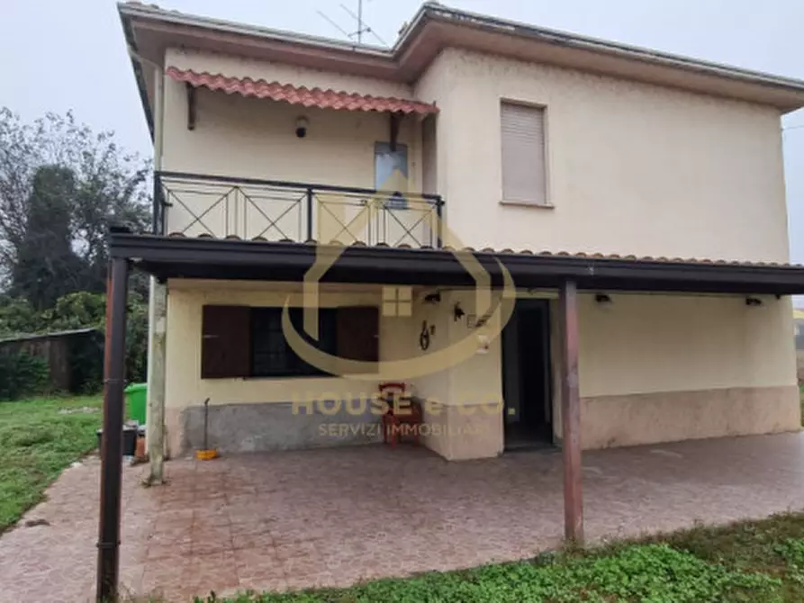 Immagine 26 di Villa in vendita  in via Degli Stabi a Gambolo'