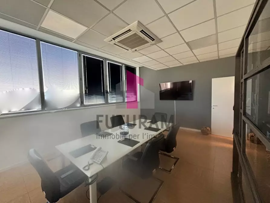 Immagine 6 di Ufficio in vendita  in via Germania a Vigonza