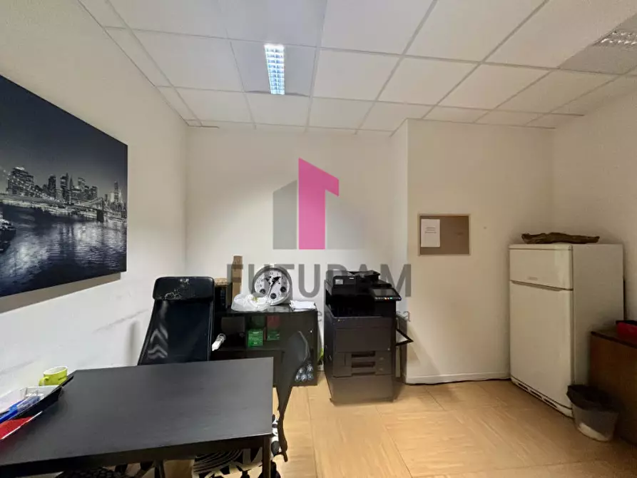 Immagine 16 di Ufficio in vendita  in via Germania a Vigonza