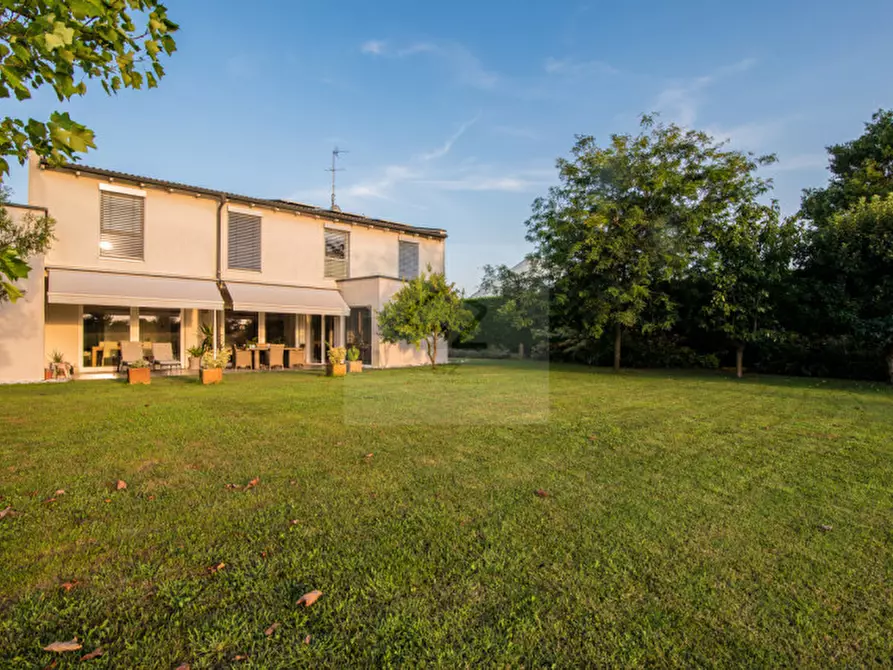 Immagine 31 di Villa in vendita  in via dante alighieri a Ponte San Nicolò