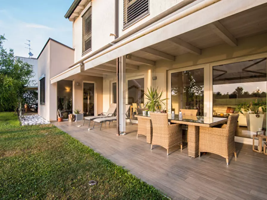 Immagine 32 di Villa in vendita  in via dante alighieri a Ponte San Nicolò