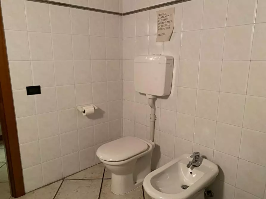 Immagine 5 di Ufficio in affitto  in via roma a San Pietro In Cariano