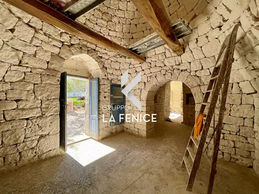 Immagine 22 di Rustico / casale in vendita  in contrada Cupa a Locorotondo