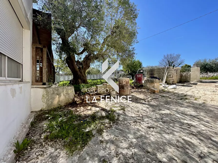 Immagine 58 di Rustico / casale in vendita  in contrada Cupa a Locorotondo