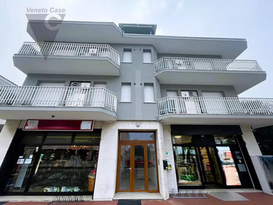 Immagine 7 di Appartamento in vendita  in Via Mezzavia 6 a Montegrotto Terme