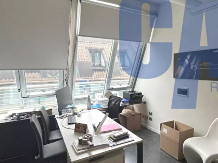 Immagine 4 di Ufficio in affitto  in PIAZZA VELASCA a Milano