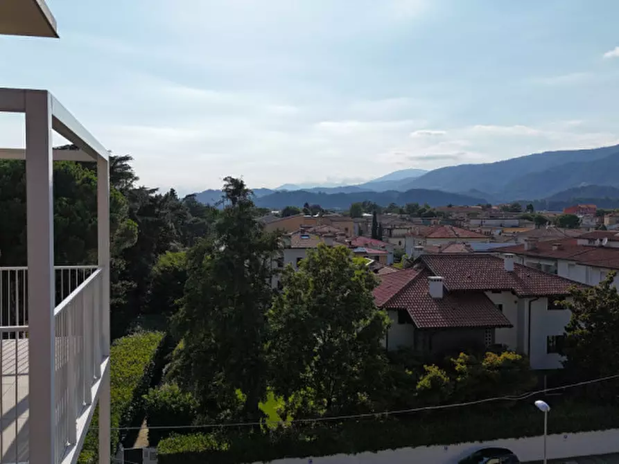 Immagine 8 di Attico in vendita  in Via Cereria a Bassano Del Grappa