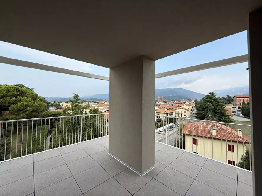 Immagine 10 di Attico in vendita  in Via Cereria a Bassano Del Grappa