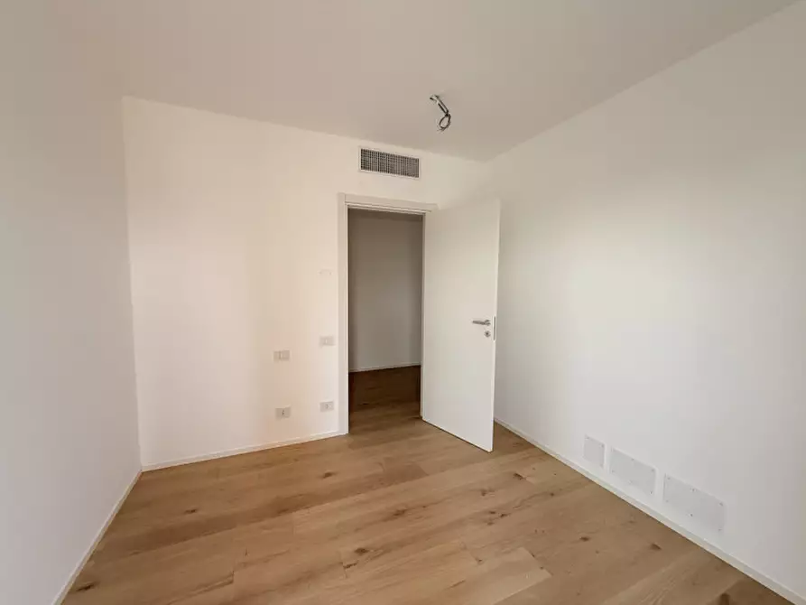 Immagine 15 di Attico in vendita  in Via Cereria a Bassano Del Grappa
