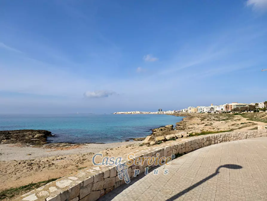 Immagine 33 di Appartamento in vendita  in Via Savonarola a Gallipoli