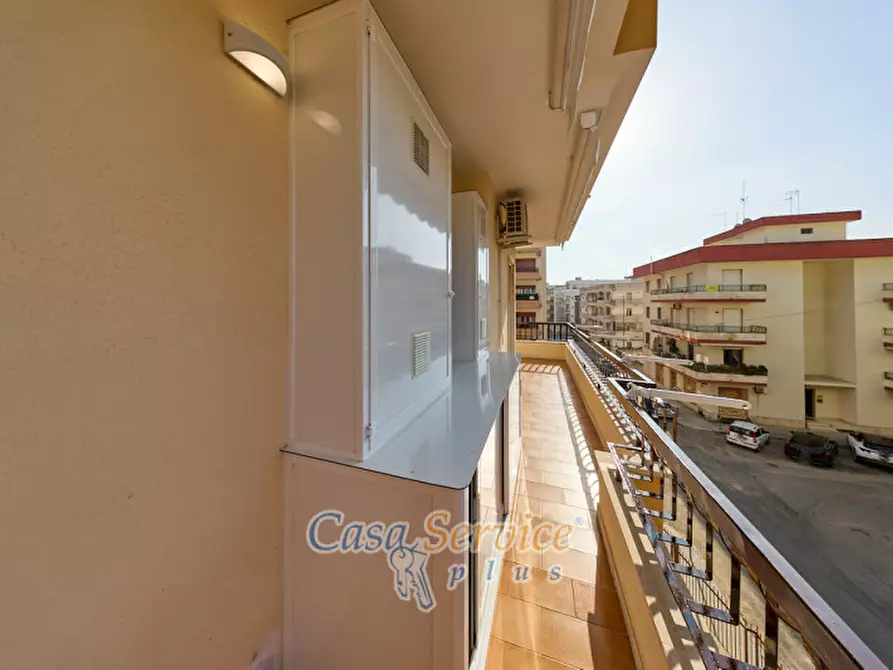 Immagine 39 di Appartamento in vendita  in Via Savonarola a Gallipoli