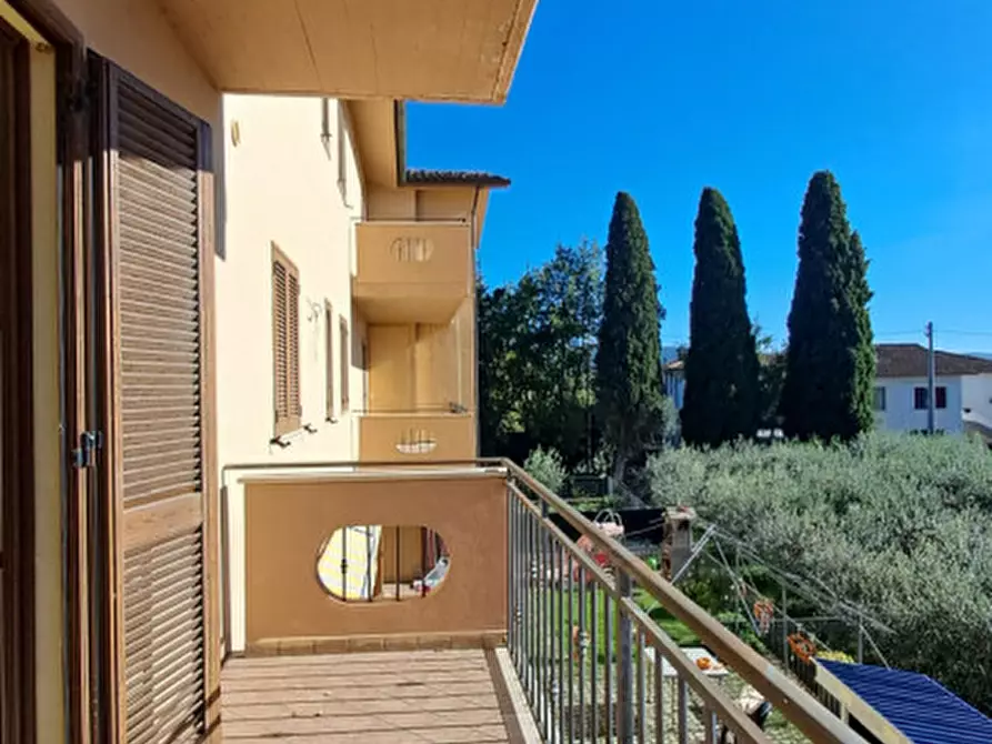 Immagine 13 di Appartamento in vendita  a Passignano Sul Trasimeno