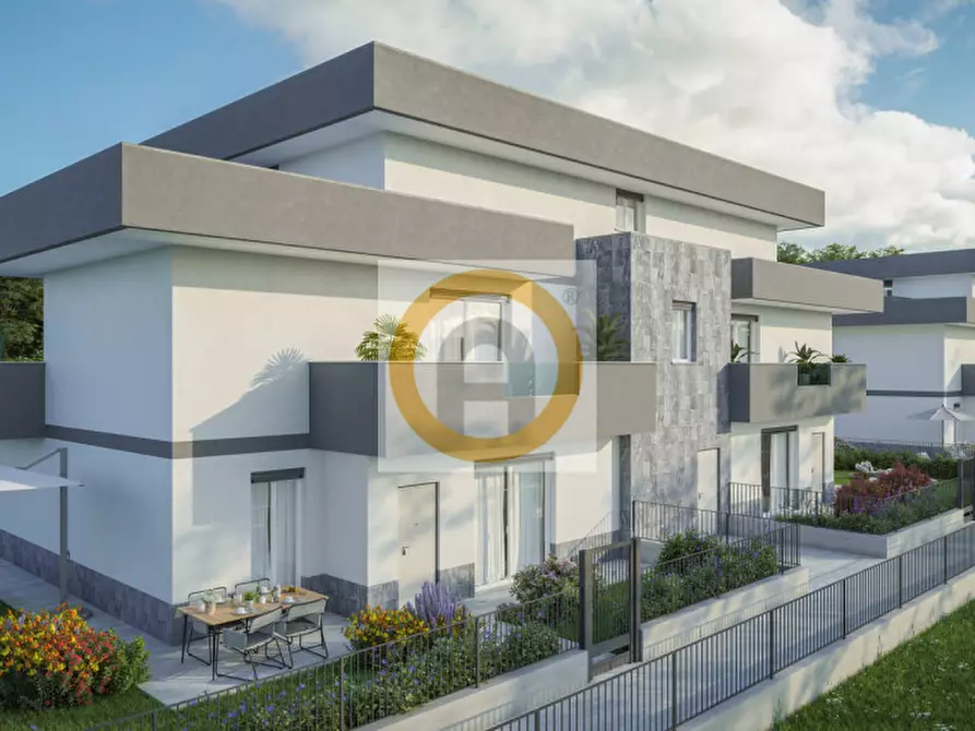 Immagine 2 di Terreno in vendita  a Bassano Del Grappa