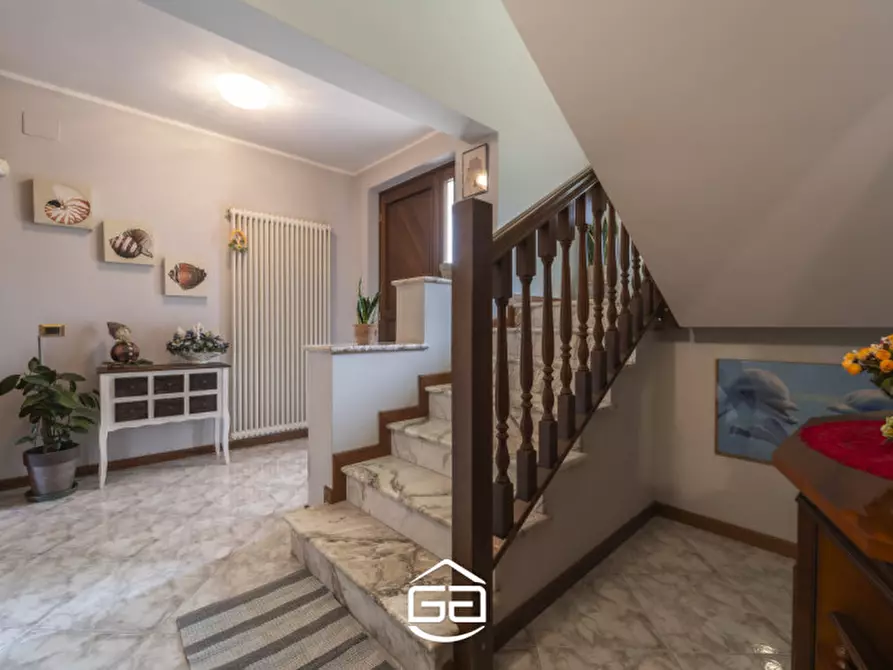 Immagine 5 di Villa in vendita  in Via Roare, 46 a Villaverla