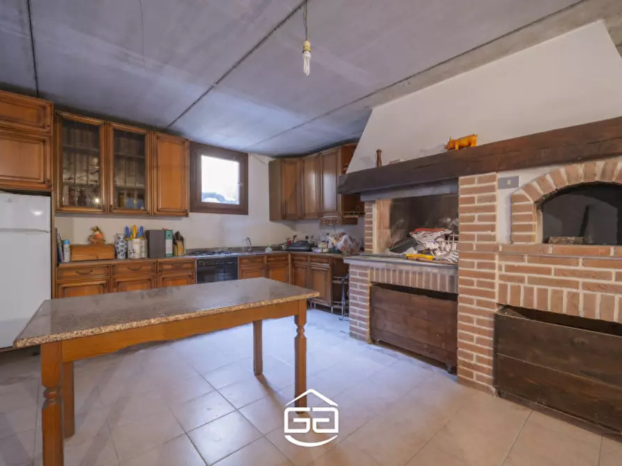 Immagine 29 di Villa in vendita  in Via Roare, 46 a Villaverla