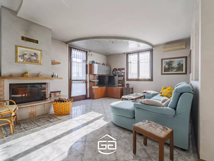 Immagine 35 di Villa in vendita  in Via Roare, 46 a Villaverla