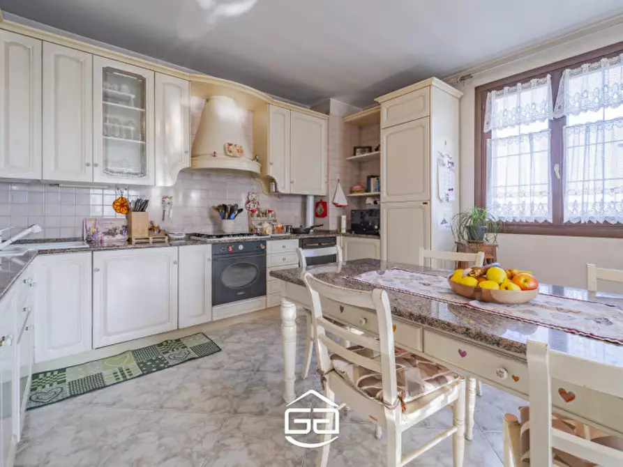 Immagine 42 di Villa in vendita  in Via Roare, 46 a Villaverla