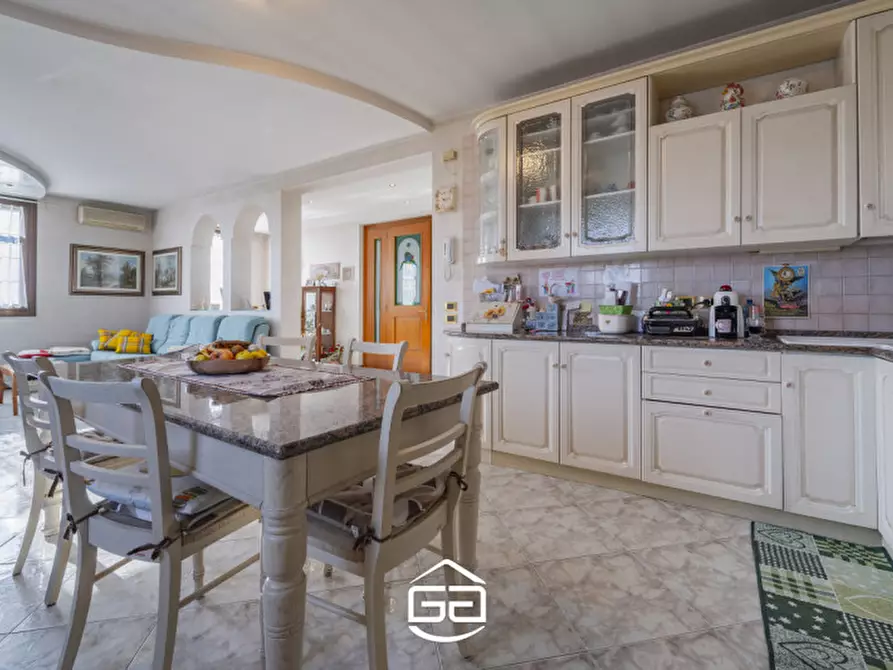 Immagine 45 di Villa in vendita  in Via Roare, 46 a Villaverla