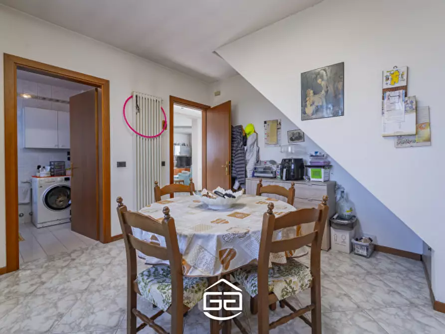 Immagine 51 di Villa in vendita  in Via Roare, 46 a Villaverla